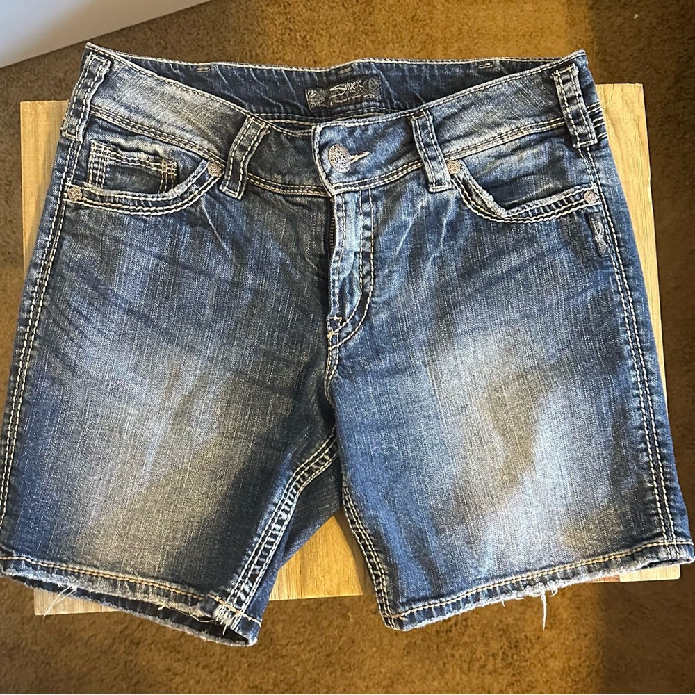 Silver Suki Short